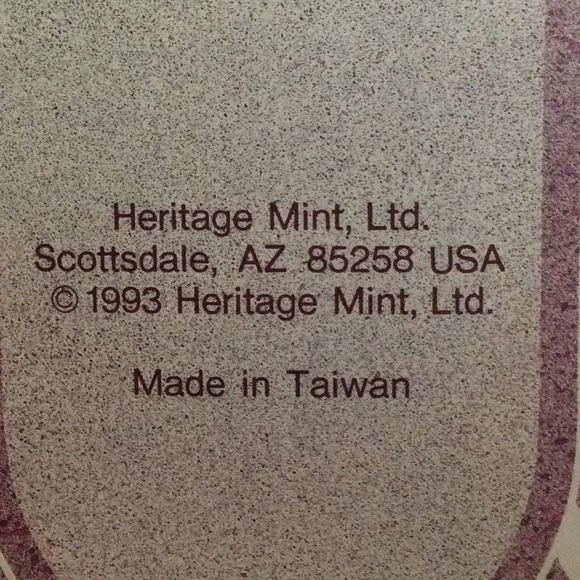 Vintage Hermitage Mint Collectible Porcelian Doll, Lisa, teachers pet” - Picture 10 of 11